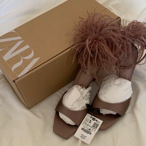Zara Women's Mauve Feathered Heels